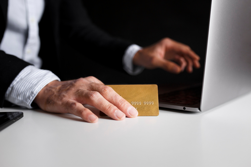 How Does Business Banking Differ from Personal Banking?